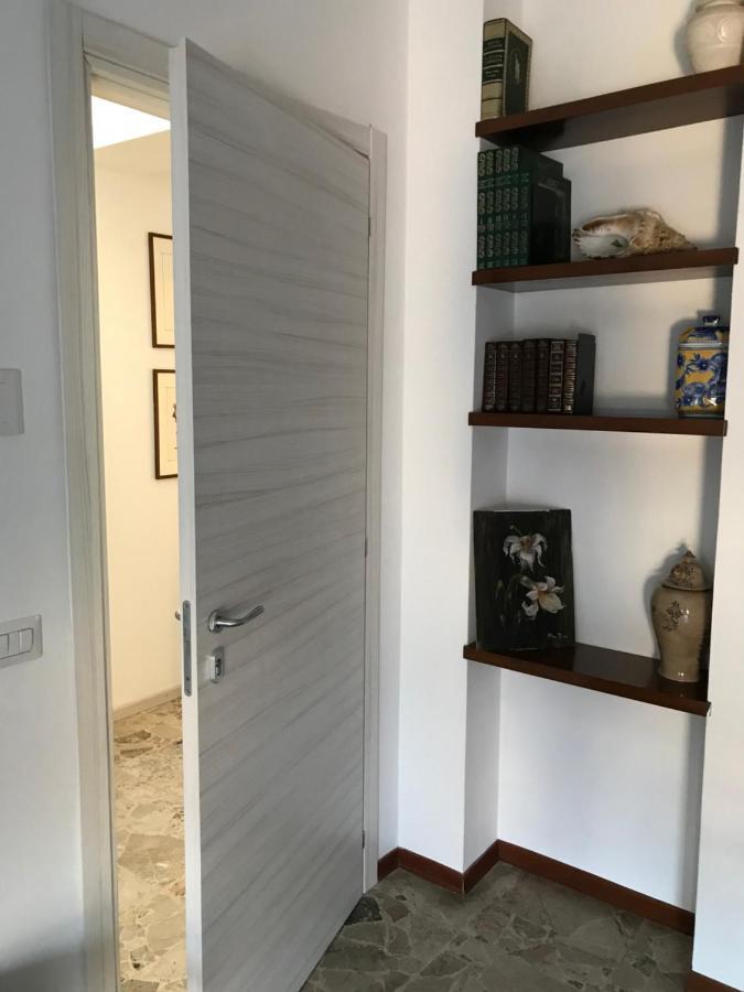 B&B Magenta Bagian luar foto