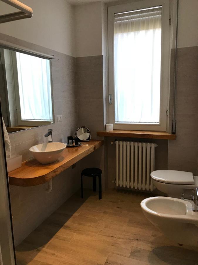 B&B Magenta Bagian luar foto