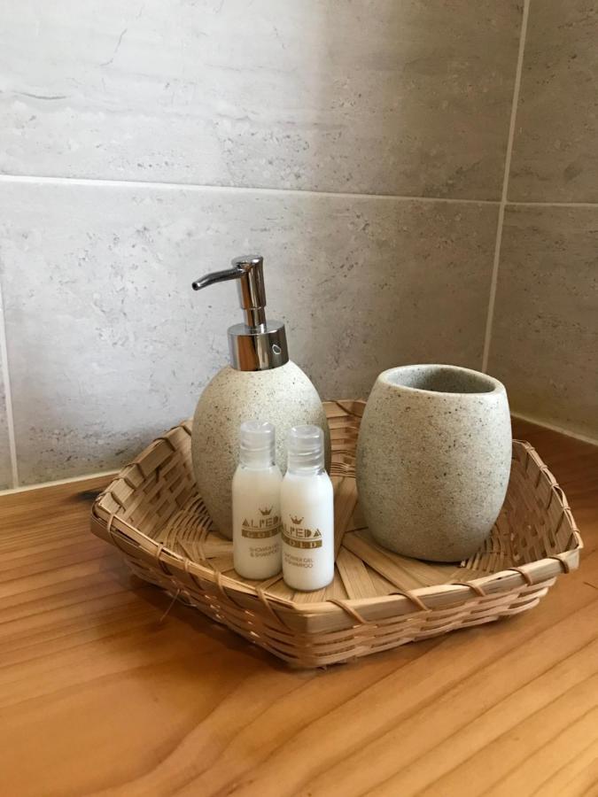 B&B Magenta Bagian luar foto