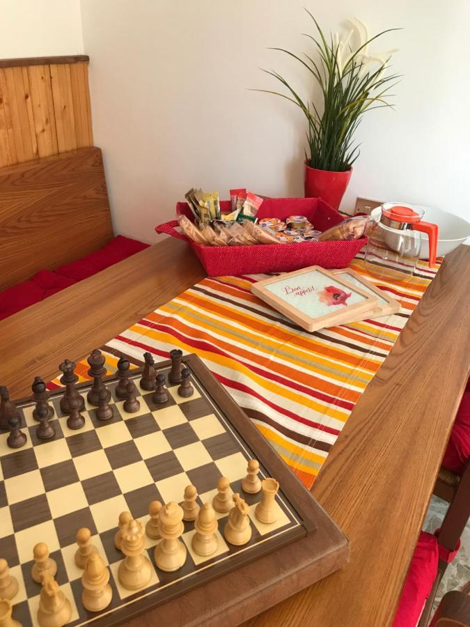 B&B Magenta Bagian luar foto
